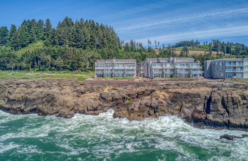 Depoe Bay Condo | 102 m² Condo ∙ 2 bedrooms ∙ 6 guests