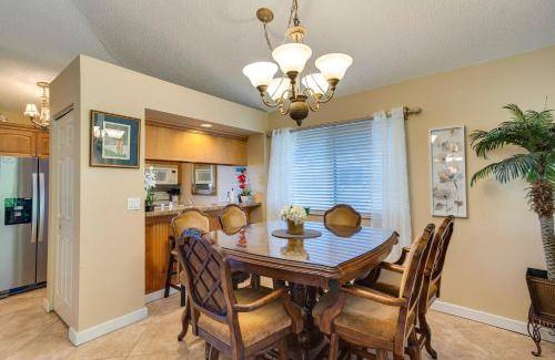 Palm Beach Gardens House | 102 m² House ∙ 2 bedrooms ∙ 6 guests
