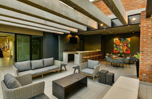 Tequila Hotel | 102 m² Hotel ∙ 10 guests