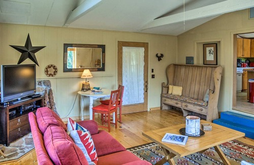 Emigrant House | 102 m² House ∙ 2 bedrooms ∙ 4 guests