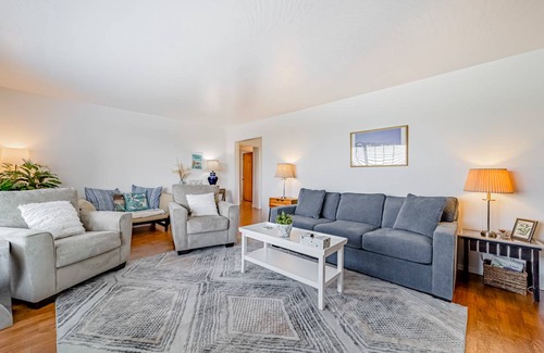 Harbor House | 102 m² House ∙ 2 bedrooms ∙ 6 guests