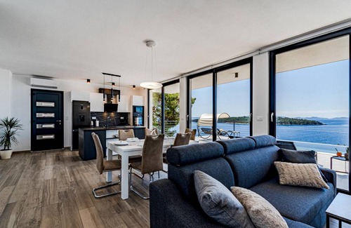 Prizba House | 102 m² House ∙ 2 bedrooms ∙ 4 guests