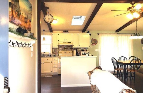 Stevens House | 102 m² House ∙ 3 bedrooms ∙ 10 guests