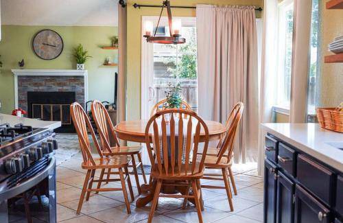 Copperfield House | 102 m² House ∙ 3 bedrooms ∙ 8 guests