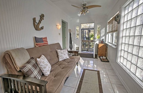 Shoreline Park House | 102 m² House ∙ 2 bedrooms ∙ 6 guests