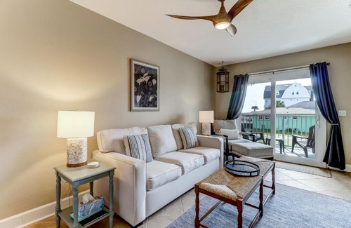 Ocean Cay House | 102 Terraces at Beachside