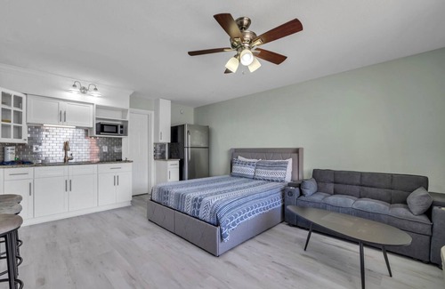 Fort Walton Beach Condo | 102 Tropical Isle Newly Renovated Spring 2025