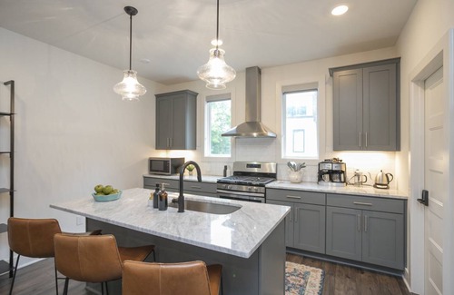 Katie Hill Neighborhood House | 102 m² House ∙ 2 bedrooms ∙ 6 guests