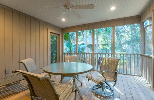 West Beach House | 1022 Sparrow Pond Cottage