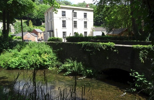 Nailsworth Apartment | (103)Beautiful Apartment in Landmark Cotswold Grade II Listed Georgian House -