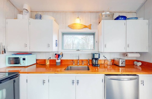 Tenants Harbor Cottage | 103 m² Cabin ∙ 4 bedrooms ∙ 6 guests