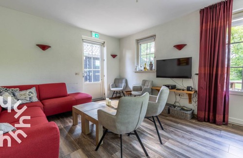 Winterswijk Woold House | 103 m² House ∙ 12 guests