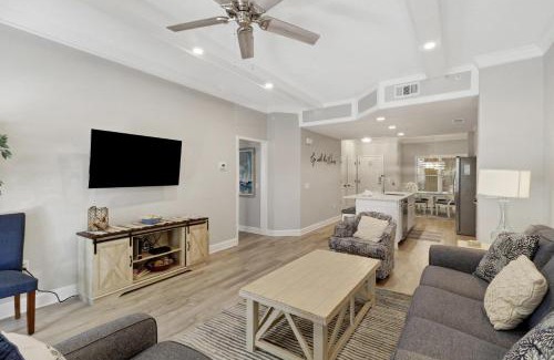 North Forest Beach Villa | 103 North Shore Place