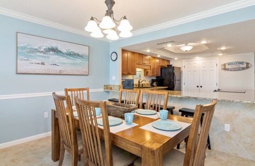 Holiday Isle Condo | 1034 Shoreline Towers | Direct Beach Access and Beach Setup!
