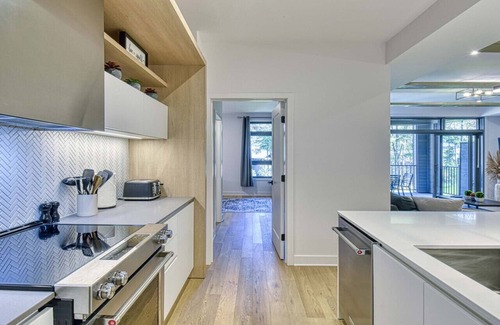 Mont-Tremblant Condo | 104 Allee de Verbier · 2BR w/EV Charger near Ski Slopes, Village & Golf