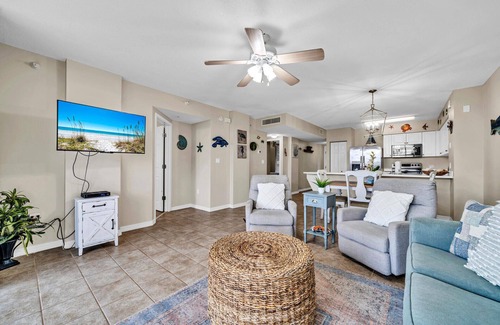 Fort Walton Beach Condo | 104 Island Princess Gulf Front ~ Free Beach Service