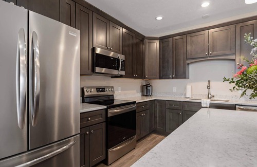 Traverse City Apartment | #104 - Kasa 539 Bay Street Traverse City