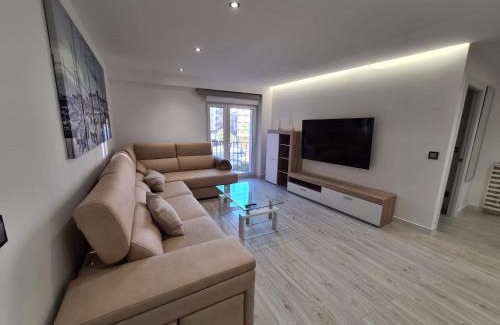 Gijon City Centre Apartment | 104A Apartamento para 8 personas