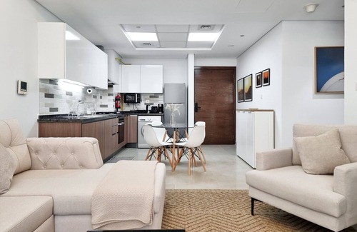 Discovery Gardens Apartment | 105 Azizi Samia | 1 Bedroom