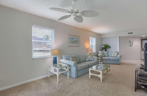 Indian Rocks Beach House | 105 Hamilton House