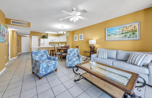 Fort Walton Beach Condo | 105 Island Princess 2 Bed 2 Bath Sleeps 8 ~ FREE BEACH SVC