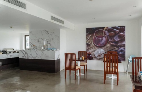Truc Bach Apartment | 105 m² Apartment ∙ 2 bedrooms ∙ 4 guests