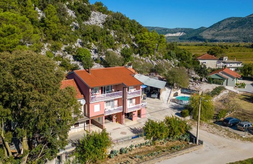 Stasevica Apartment | 105 m² Apartment ∙ 3 bedrooms ∙ 6 guests
