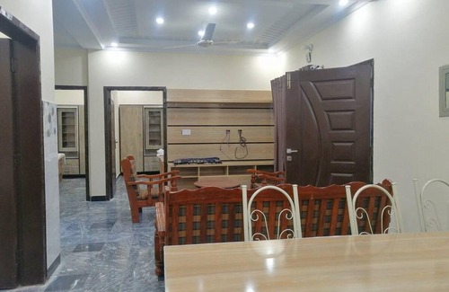 Murree Apartment | 105 m² Apartment ∙ 3 bedrooms ∙ 10 guests