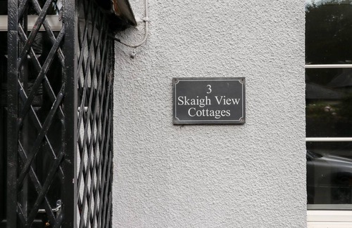 Sticklepath Cottage | 105 m² Cottage ∙ 2 bedrooms ∙ 4 guests
