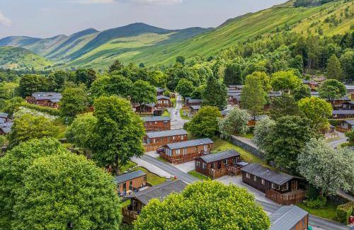 Troutbeck House | 105 m² House ∙ 2 bedrooms ∙ 4 guests