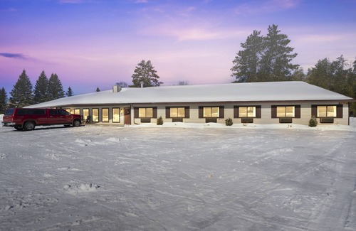 Boulder Junction Condo | 105 Two Queen Room With Jetted Tub/woodland View 1 Bedroom Studio by Redawning