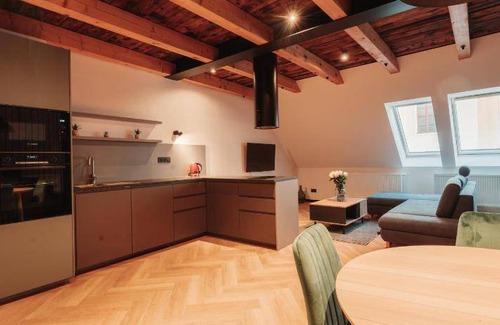 Trnava Apartment | 106 m² Apartment ∙ 6 guests