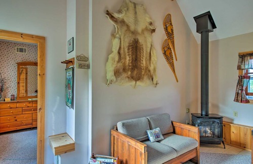 Suttons Bay Cottage | 106 m² Cabin ∙ 2 bedrooms ∙ 4 guests