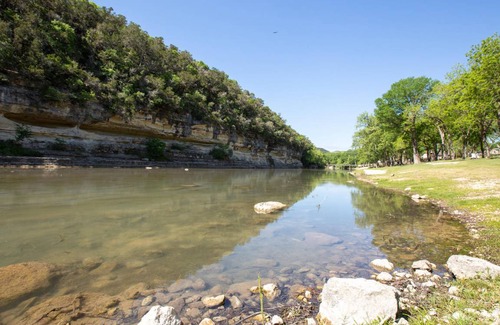 New Braunfels Condo | 106 m² Condo ∙ 2 bedrooms ∙ 6 guests