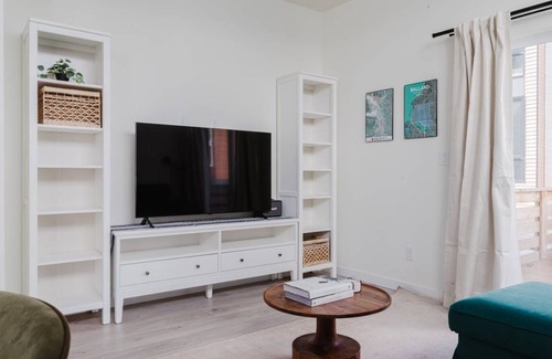 West Woodland House | 106 m² House ∙ 2 bedrooms ∙ 4 guests