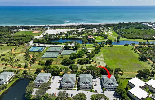 Bella Vista Condo | 106 m² Condo ∙ 2 bedrooms ∙ 6 guests