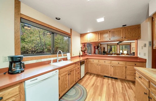 Graeagle Apartment | #107 Graeagle Meadows