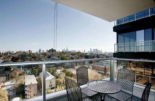 South Yarra Apartment | 107 m² Serviced apartment ∙ 2 bedrooms ∙ 8 guests