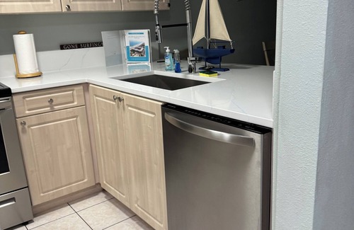 Point East Condo | 107 Point East New Rental Oceanfront Complex 2 Bedroom 2 Bath