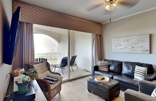 Palm Coast Condo | 108 m² Condo ∙ 2 bedrooms ∙ 6 guests