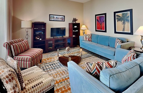 Galveston Condo | 108 m² Condo ∙ 2 bedrooms ∙ 6 guests