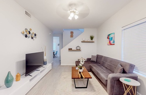 Tempe House | 108 m² House ∙ 2 bedrooms ∙ 6 guests
