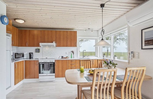 Hou House | 108 m² House ∙ 2 bedrooms ∙ 5 guests