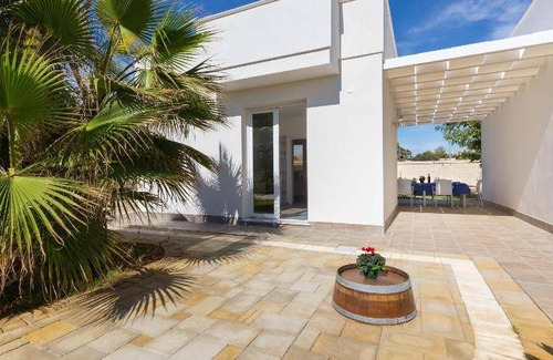 Specchiarica Villa | 108 m² Villa ∙ 4 bedrooms ∙ 10 guests
