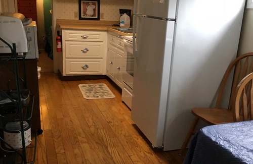 Surfside Beach House | 1088 - 2 BDR - 1 bath Close to the beach . Wi-Fi and Complementary Golf Cart