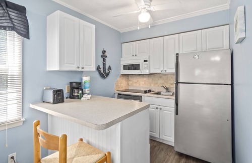 North Forest Beach Villa | 109 Breakers - Cozy 1 Bedroom Villa with a spectacular Oceanfront Views!