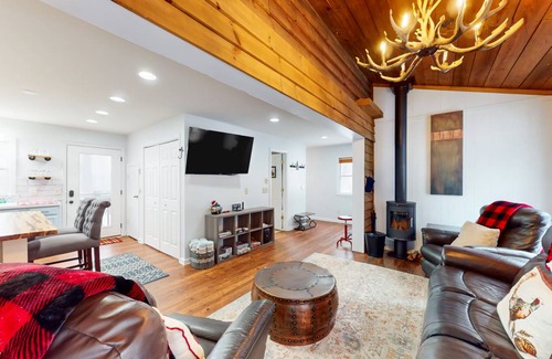 Blowing Rock Cottage | 109 m² Cabin ∙ 2 bedrooms ∙ 6 guests