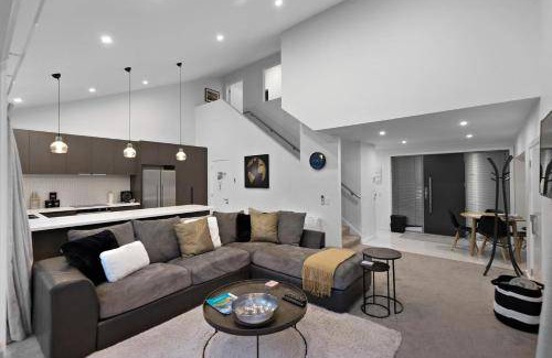 Frankton House | 109 m² House ∙ 3 bedrooms ∙ 6 guests