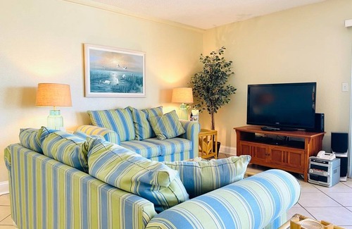 Indian Shores House | 109 m² House ∙ 2 bedrooms ∙ 8 guests
