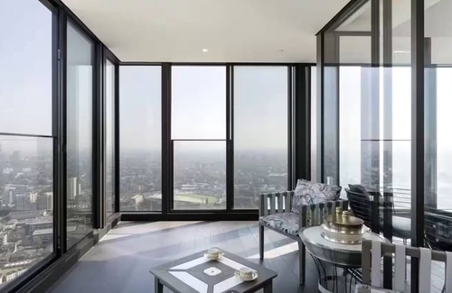 Vauxhall Apartment | 10Bedroom Penthouse Versace Luxury in Heart London